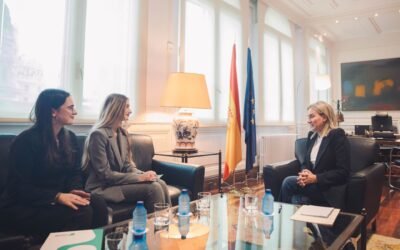 Inicio Reunión de CANAE con la Ministra de Educación